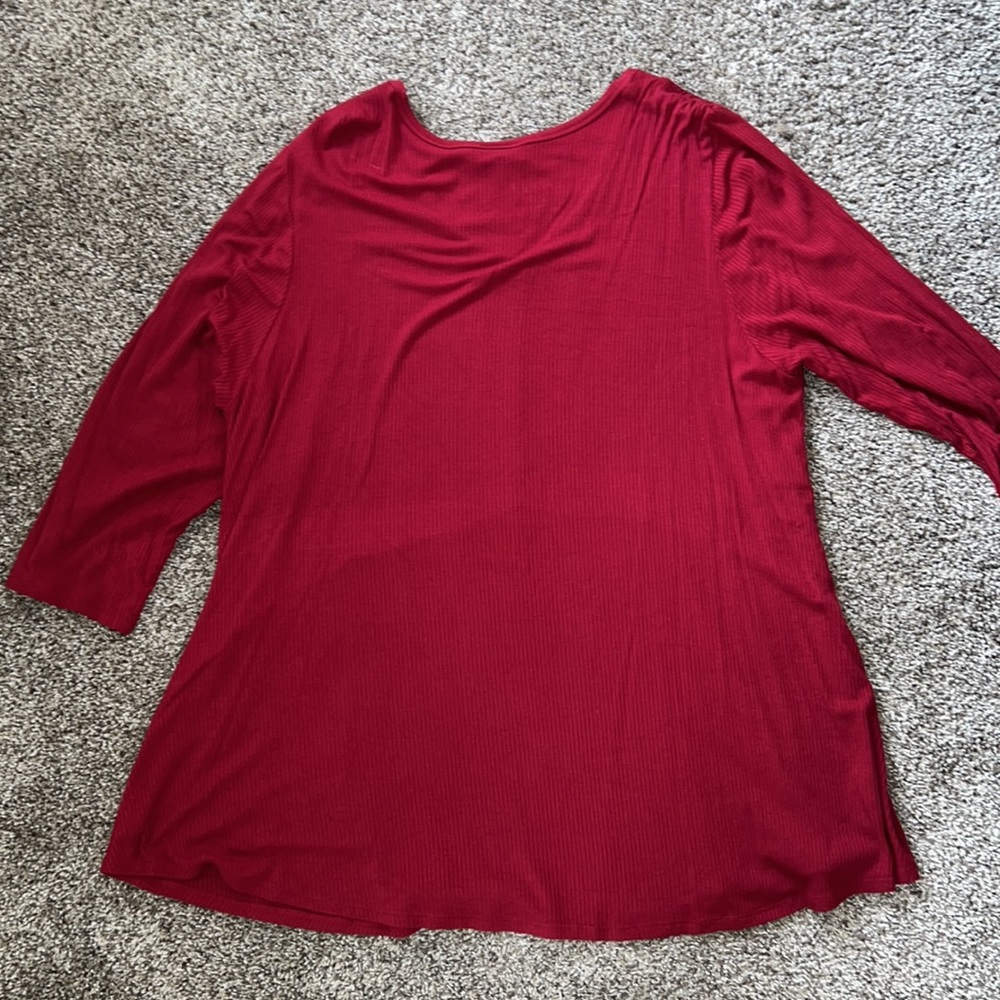 Avenue Ribbed Top - Picture 7 of 7